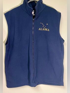 Mens Navy Alaska Embroidered Fleece Vest— Size XL